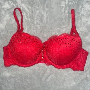 Victoria’s Secret push-up bra